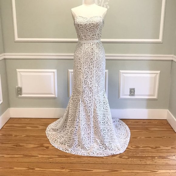 Theia Maria Wedding Gown, Label Size 8, Ivory/Nude, Hemmed but Unworn - Picture 3 of 3